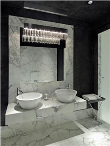 Arabescato Cervaiole Marble Bath Design