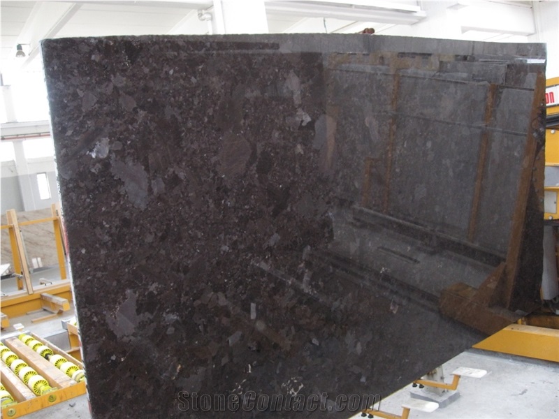 Brown Antique Granite Block