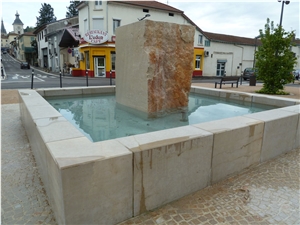 Pierre Villebois Jaune Limestone Fountain