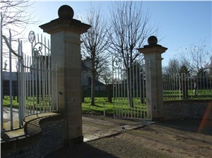 Pierre De Creully Gate Pillars, Pierre De Orival Gate Post