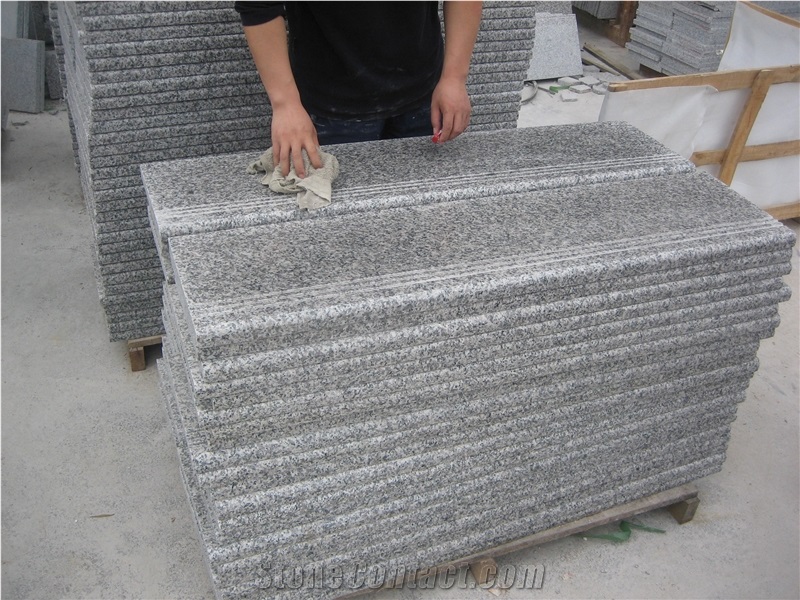G623 Silver Grey Granite Slabs,Cheap China Granite in Stair Steps with Anti Slip,Treads and Risers