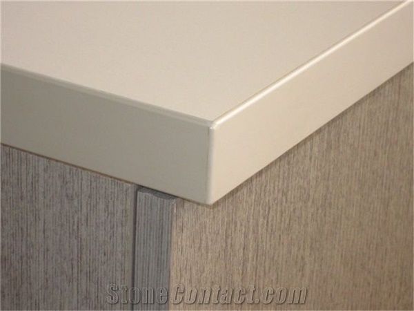Wholesale Beige Color Quartz Stone Countertop With Bright Solid