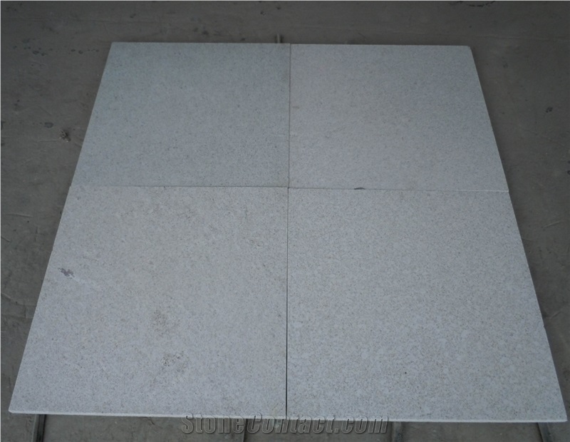 New and Hottest Polished Pearl White Granite Slabs & Tiles, China White Granite