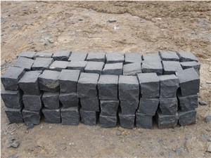 Hainan Black Basalt/Nero Basalto Cobble Stone/Cube Stone Road Flooring Stone