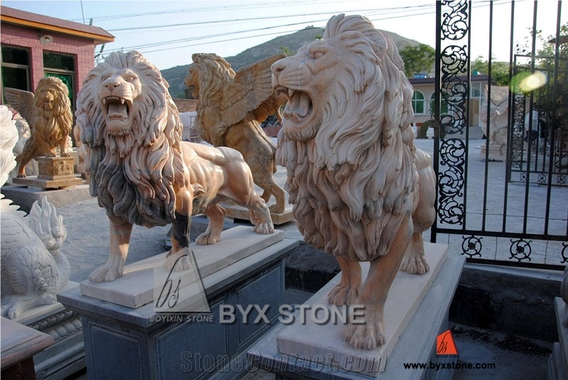 White Marble Lion Sculpture / Garden Stone Lion Statue