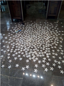 Floor Design Inlay Work with Mother Of Pearl Marble, Damasta Black Marble Medallion