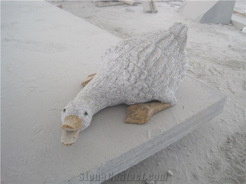 G603 Granite Garden Animal Sculpture Granite Stone Duck Handcarved Carvings