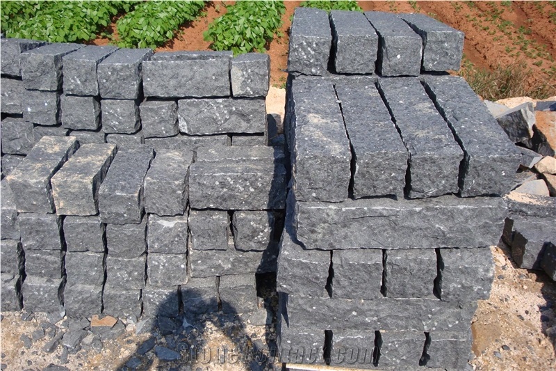Zhangpu Black Basalt Kerbstone, Putian Black,G 640,Impala China,Sesame Black Kerbstone,Cubestone Kerbs,Road Stone in Natural Split