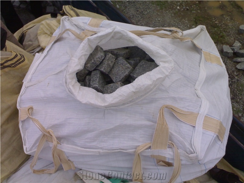 Granite Black Cube Stone & Pavers