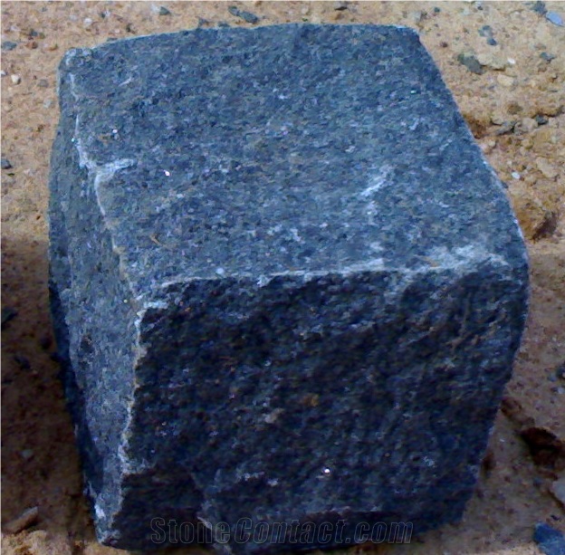 Limestone Back Cube Stone & Pavers
