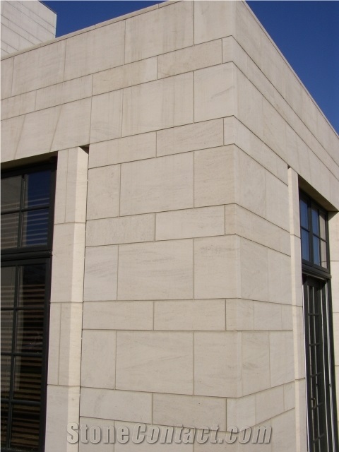 Chamesson Banc Fin Wall Tiles, Facade, Beige Limestone France Wall Tiles