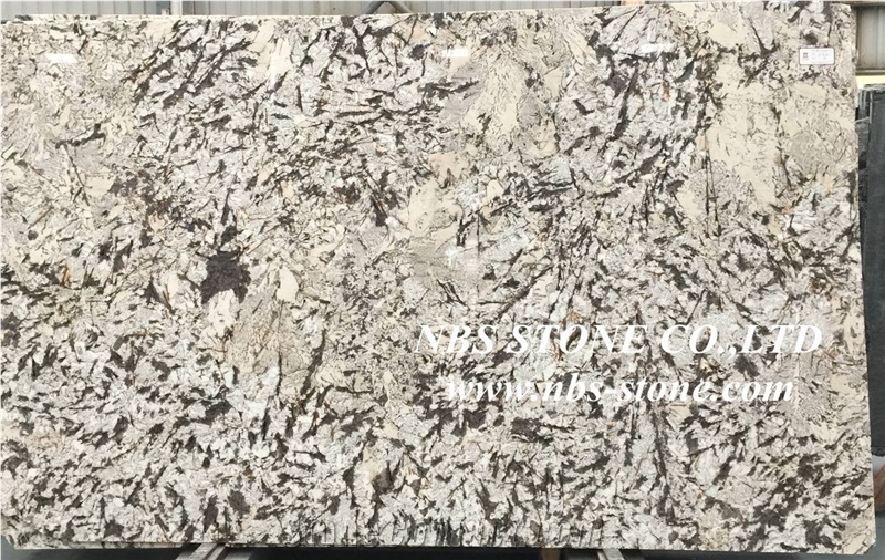 Delicatus Cream Granite Slabs,Brazil Beige Granite Slabs & Tiles
