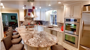 Bianco Antico Granite Kitchen Countertop with Full Back Splash