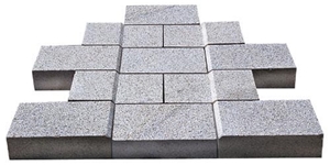 China Grey Granite Flamed Granite Exterior Floor Covering Road Pavers Graden Stepping Pavements Paving Stone Cheap Price Cube Stone