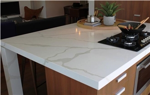 Quartz Stone with Bright Surface Calacatta Gold Solid Surface Kitchen Countertop in Custom Design,Easy Wipe,Easy Clean Standard Sizes 108*26inch with Competitive Price More Durable Than Granite
