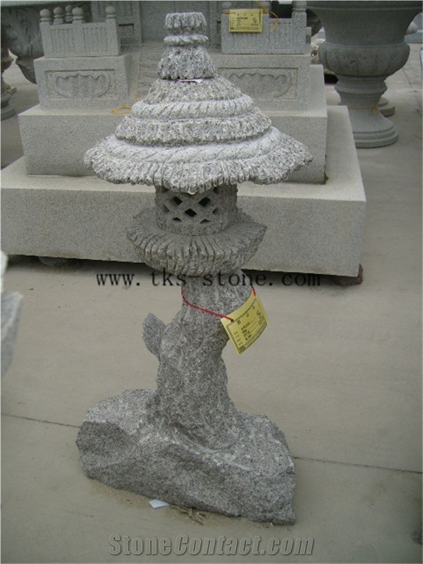 Beige Granite Lanterns Caving,Garden Lanterns&Lamps,Lantern Sculptures,Japanese Lamps