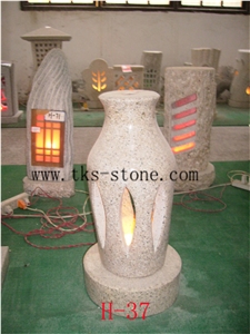 Beige Granite Lanterns,Lanterns Caving,Lamp Sculptures,Garden Lanterns&Lamps,Japanese Lanterns,Exterior Lamps