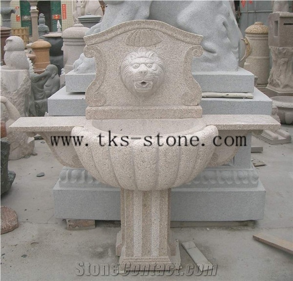 China Yellow Marble Lion Sculptured Fountains, Wall Mounted Fountains
