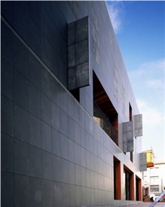 Hainan Black Basalt/Lava Stone/Basalto Tiles for Building Walling Project