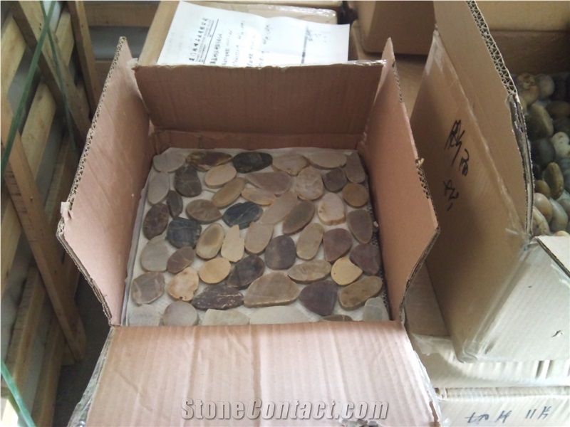 Chinese Pebble Polished Flat River Stone Paver Cover