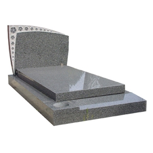 Classical Western Red Granite Tombstone