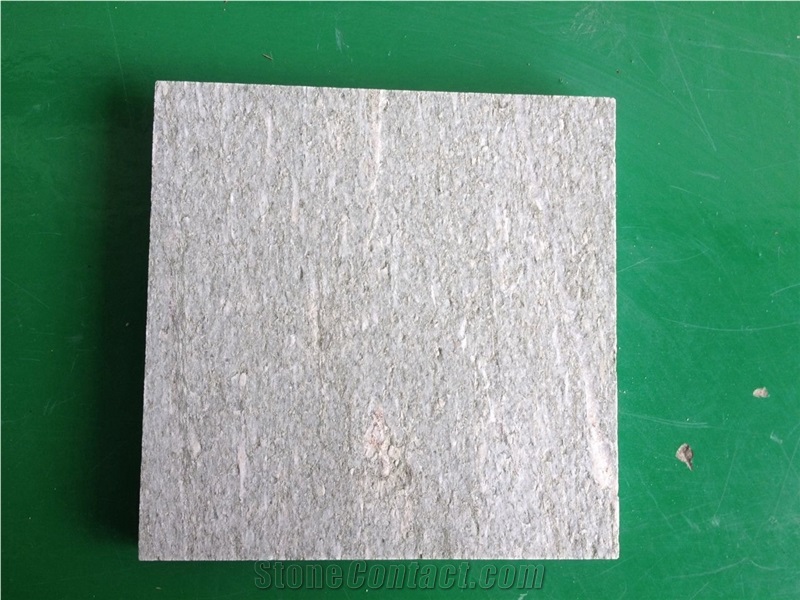 China Pergola Green Granite Flamed & Leather Finish Tiles for Floor Paving