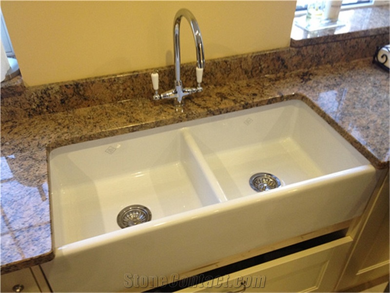 China Artificial Quartz Stone Vanity Top Non-Porous and Easy to Clean and Maintain Normally Produced Standard Size 31/37/43/49/61/73*22.5inch