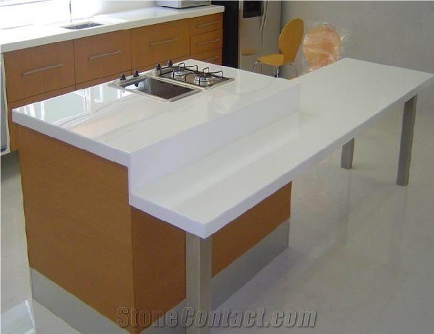 Quartz Stone with Bright Surface,Pure White Kitchen Countertop in Custom Design,Easy Wipe,Easy Clean,Top Quality