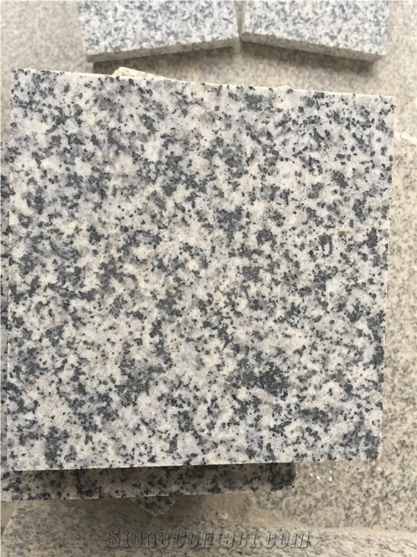 G640 Granite Slabs & Tiles China Flamed Granite Tile