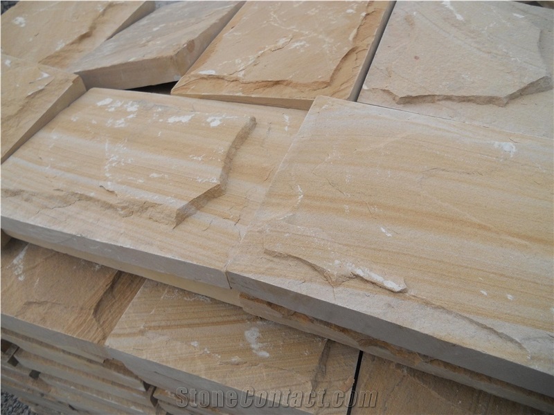 China a Grade Yellow Sandstone Mushroomed Stone, Factory Price Hot Selling