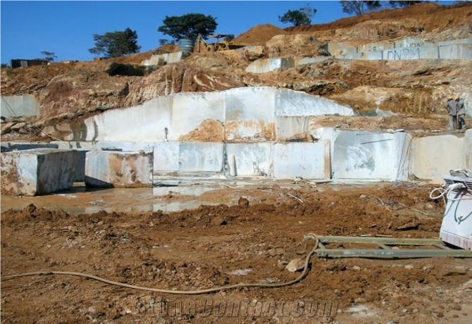 Rinoldi Blue Soapstone Quarry