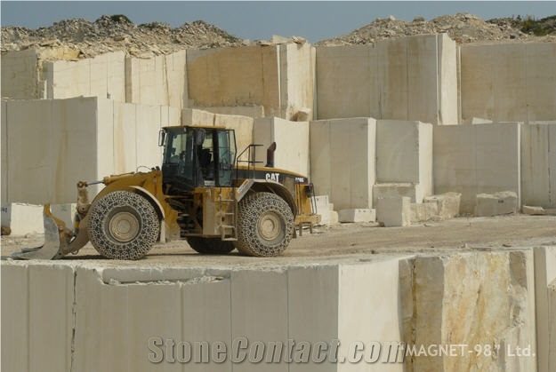 Vratza Beige Limestone Quarry