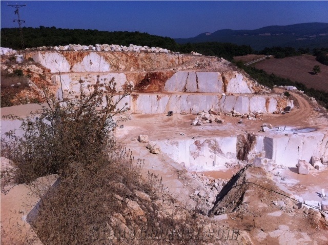 Bursa Dark Beige Marble Quarry