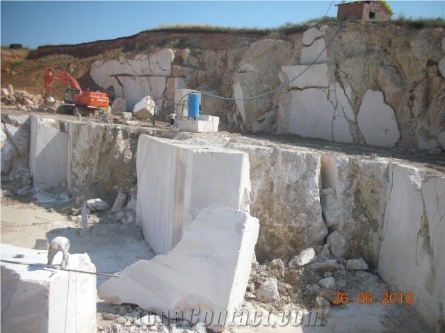 Rosaline Marble Bilecik Quarry