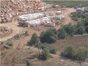 Cornelian Beige Marble Quarry