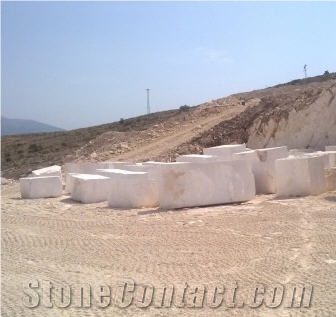 Sidera Beige Limestone Quarry