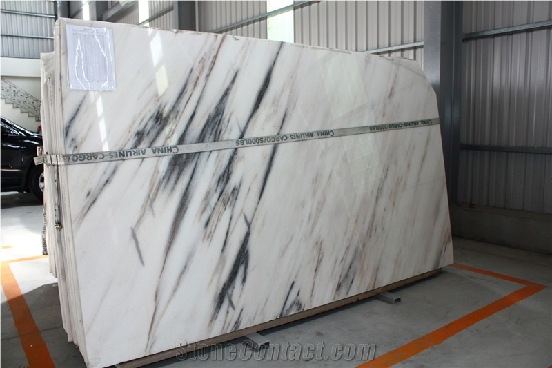 Chocolate White Marble Quarry