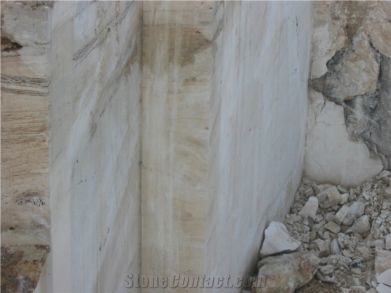Classic Light Travertine Denizli Quarry