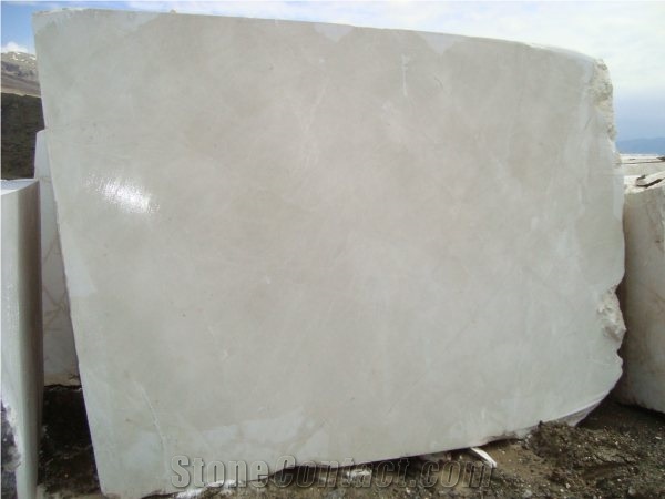 Cavdir Beige Marble Quarry
