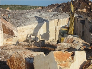 Thala Beige Limestone Quarry