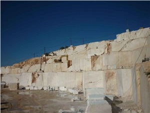 Elmali Beige Marble Quarry