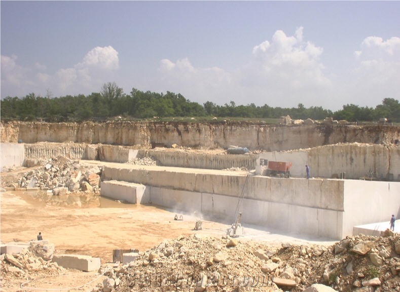Selina Limestone Quarry