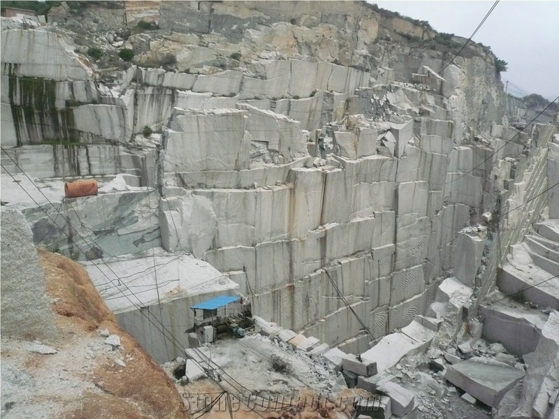 G682 Granite Quarry