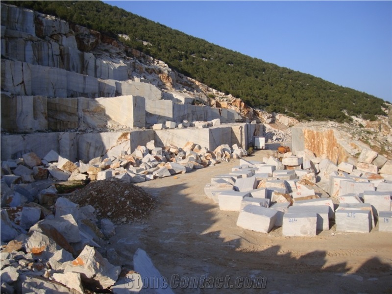 Didima Beige Limestone Quarry