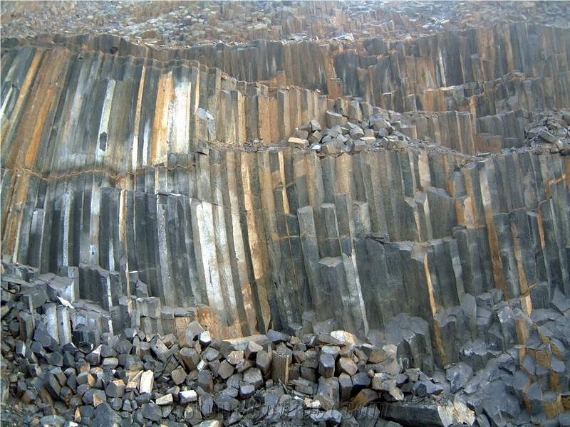 G684 Black Basalt Quarry