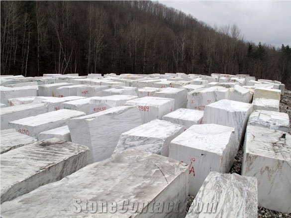 Vermont Danby Marble Quarry - Mountain White Danby, Vermont Danby White
