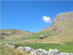 Canteras Andinas Alpaca Travertine Quarry
