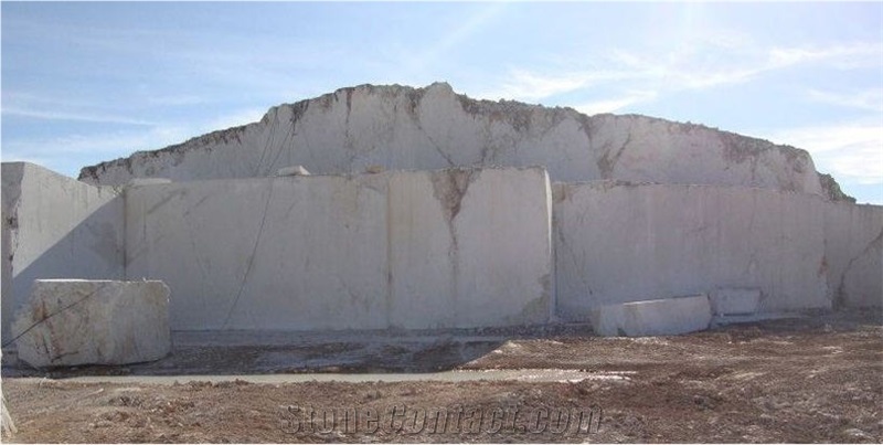 Kayseri - Sariz Beige Marble Quarry - StoneContact.com