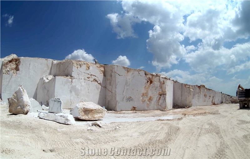 Isparta Beige Quarry