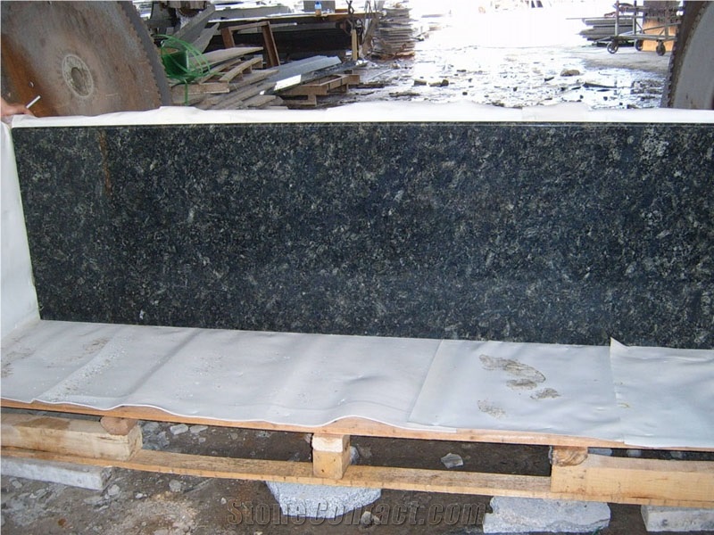 China Butterfly Green Granite Quarry